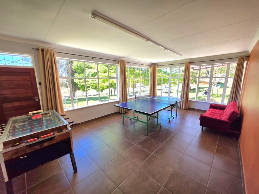 8 Bedroom Property for Sale in Bethlehem Rural Free State